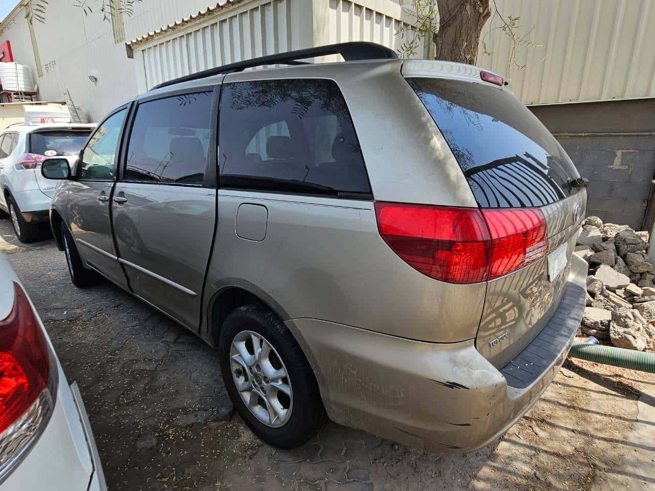 Toyota Sienna 2004 thumbnail 5