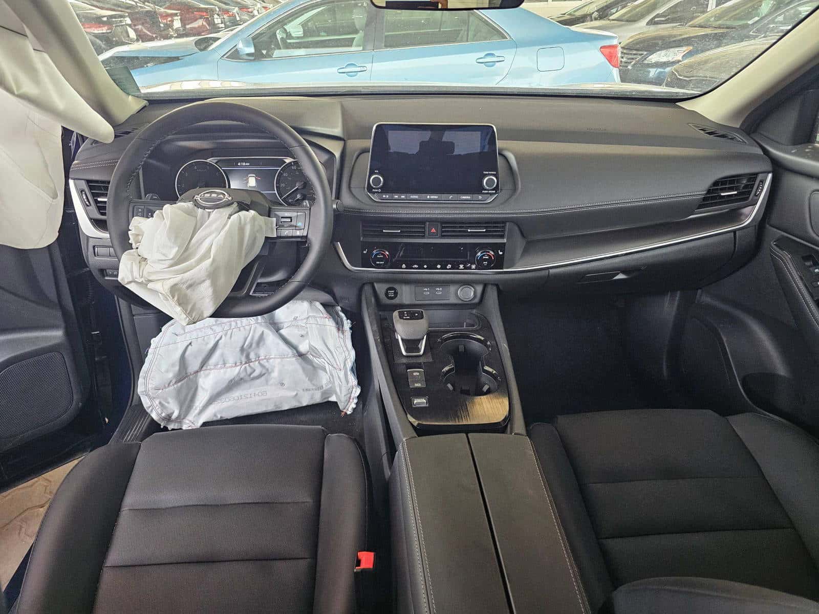 NISSAN ROGUE - Exterior