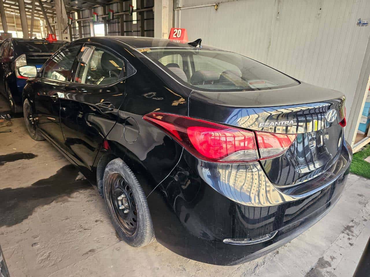 Hyundai Elantra 2015 thumbnail 6