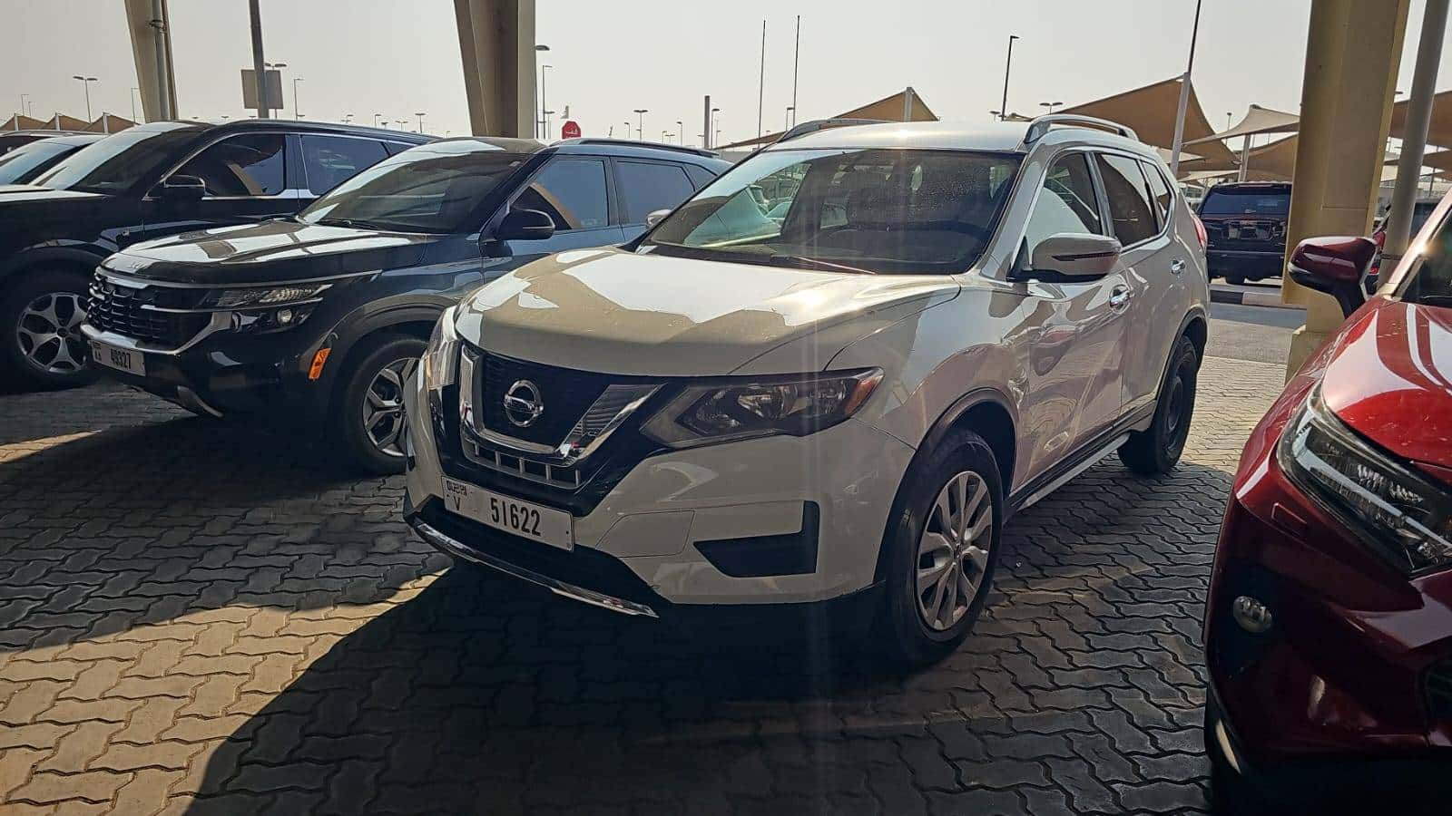 Nissan Rogue 2017 thumbnail 2