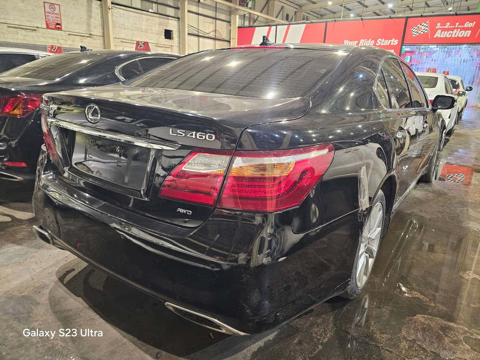 Lexus LS 460 2010 thumbnail 2