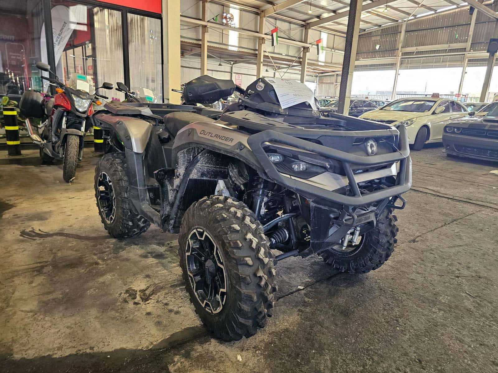 CAN-AM OUTLANDER X MR 1000R 2025 thumbnail 2