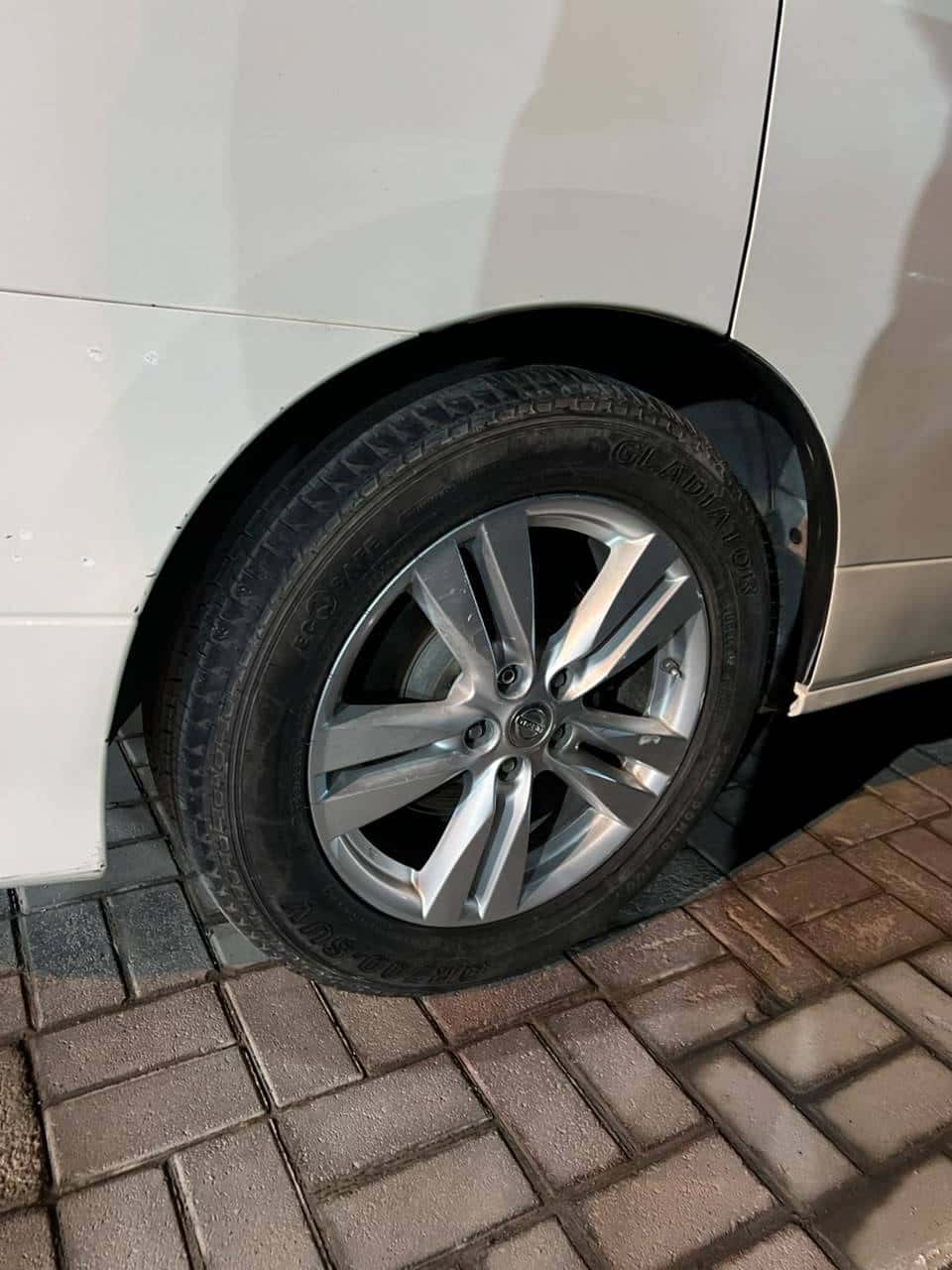 Nissan Quest 2015 thumbnail 7