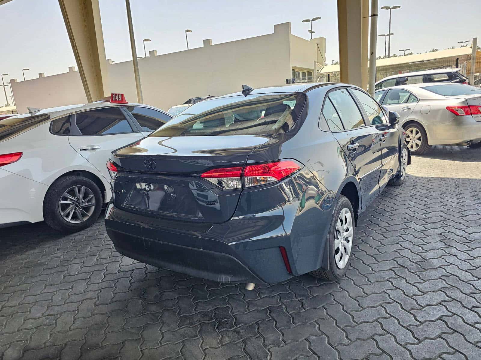 TOYOTA COROLLA 2025 thumbnail 2