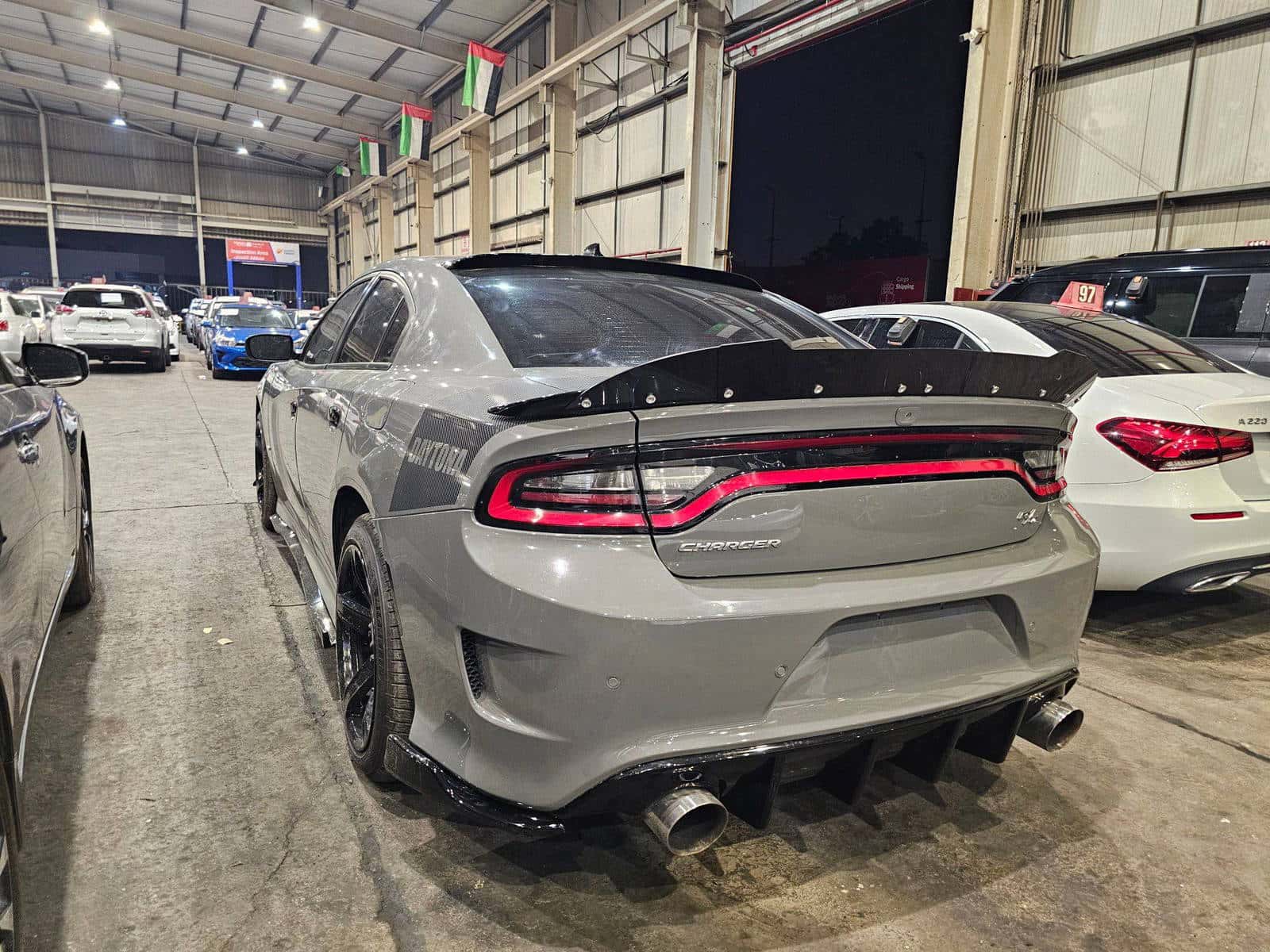 DODGE CHARGER 2019 thumbnail 2