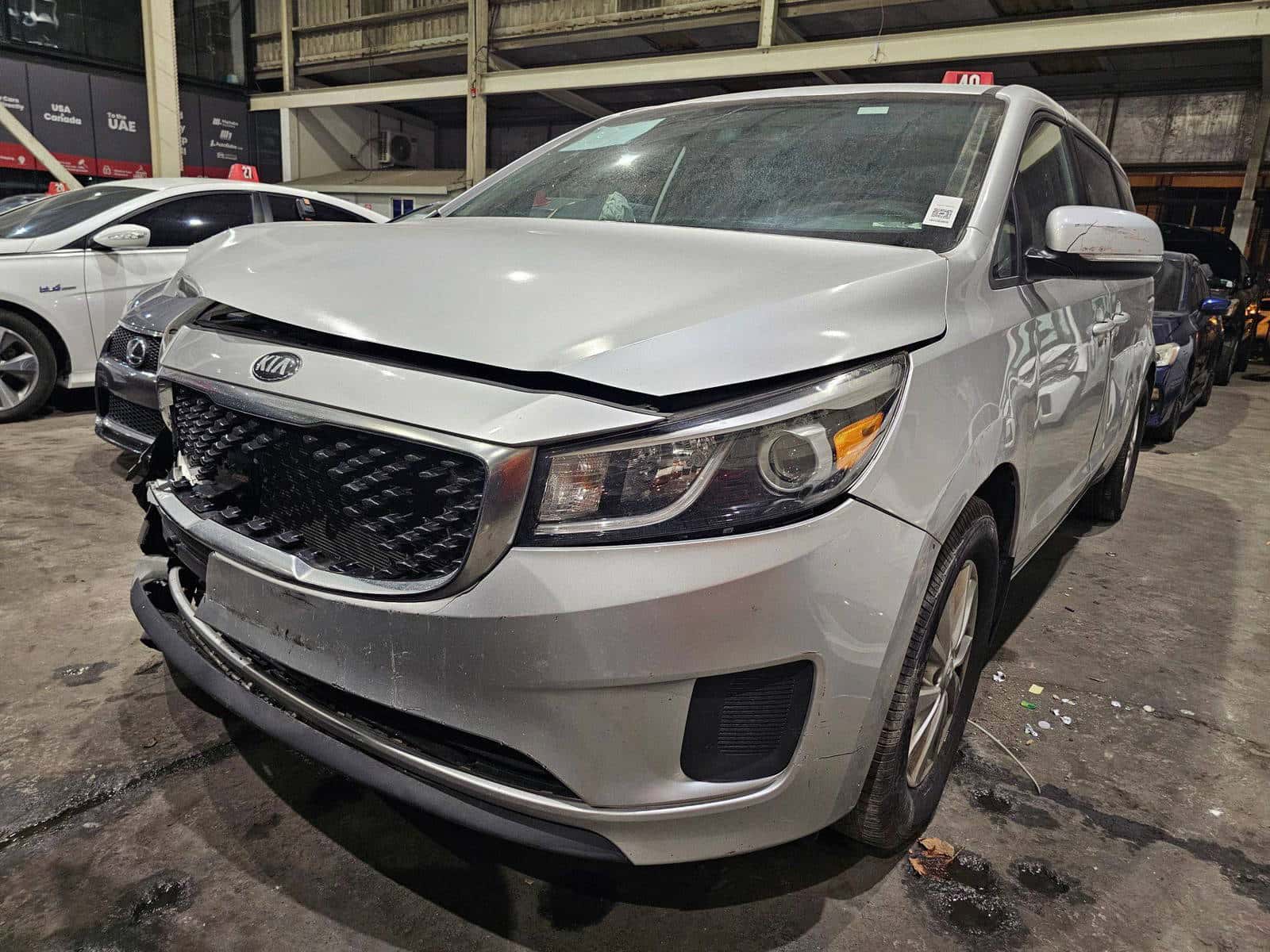 KIA SEDONA 2016 thumbnail 4