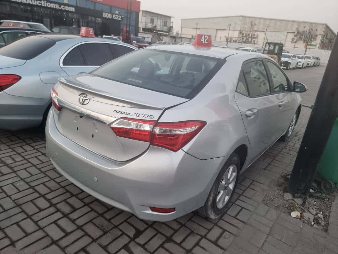 Toyota Corolla 2014 thumbnail 5