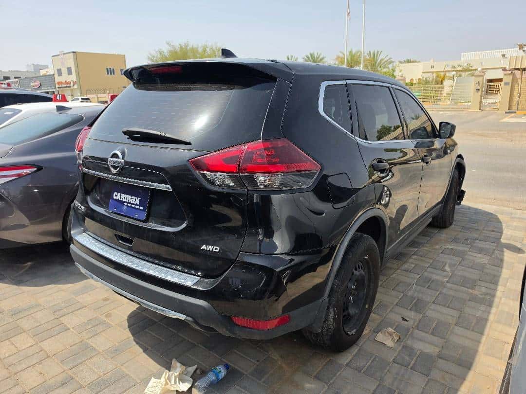 NISSAN ROGUE 2018 thumbnail 1