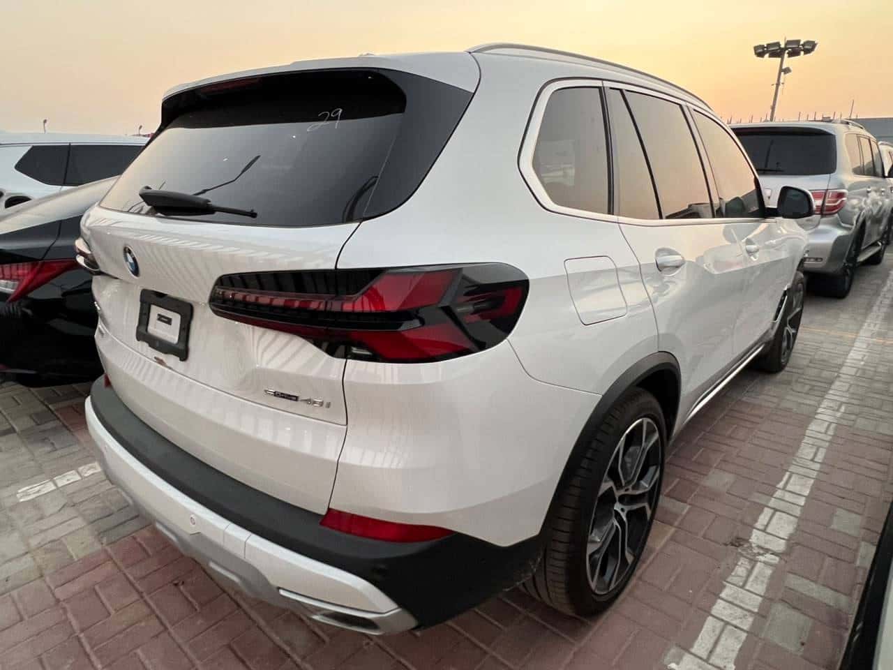 BMW X5 2024 thumbnail 6