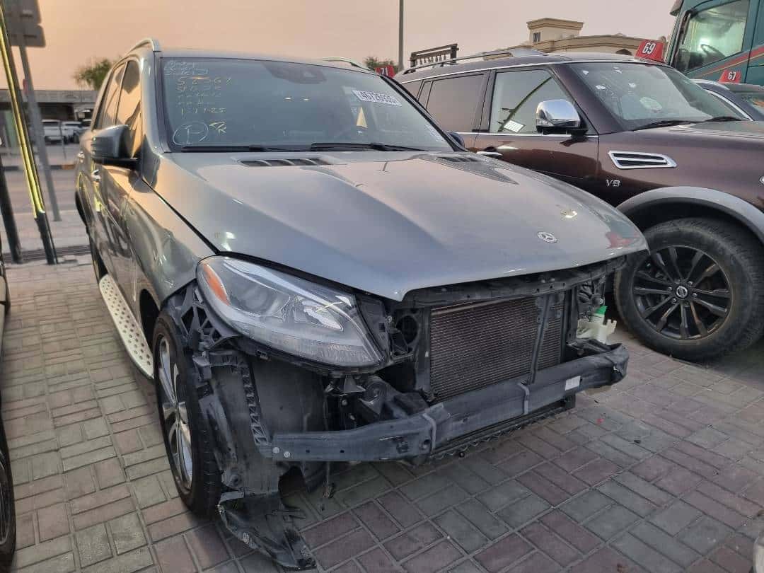 MERCEDES BENZ GLE 350 - Exterior