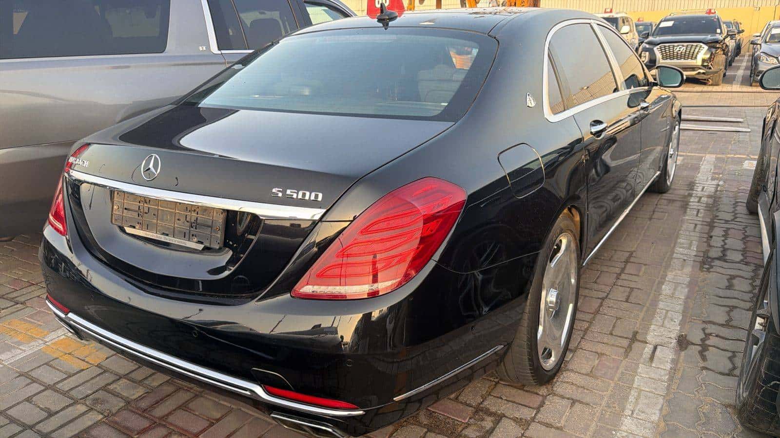 MERCEDES BENZ S 550 2015 thumbnail 3