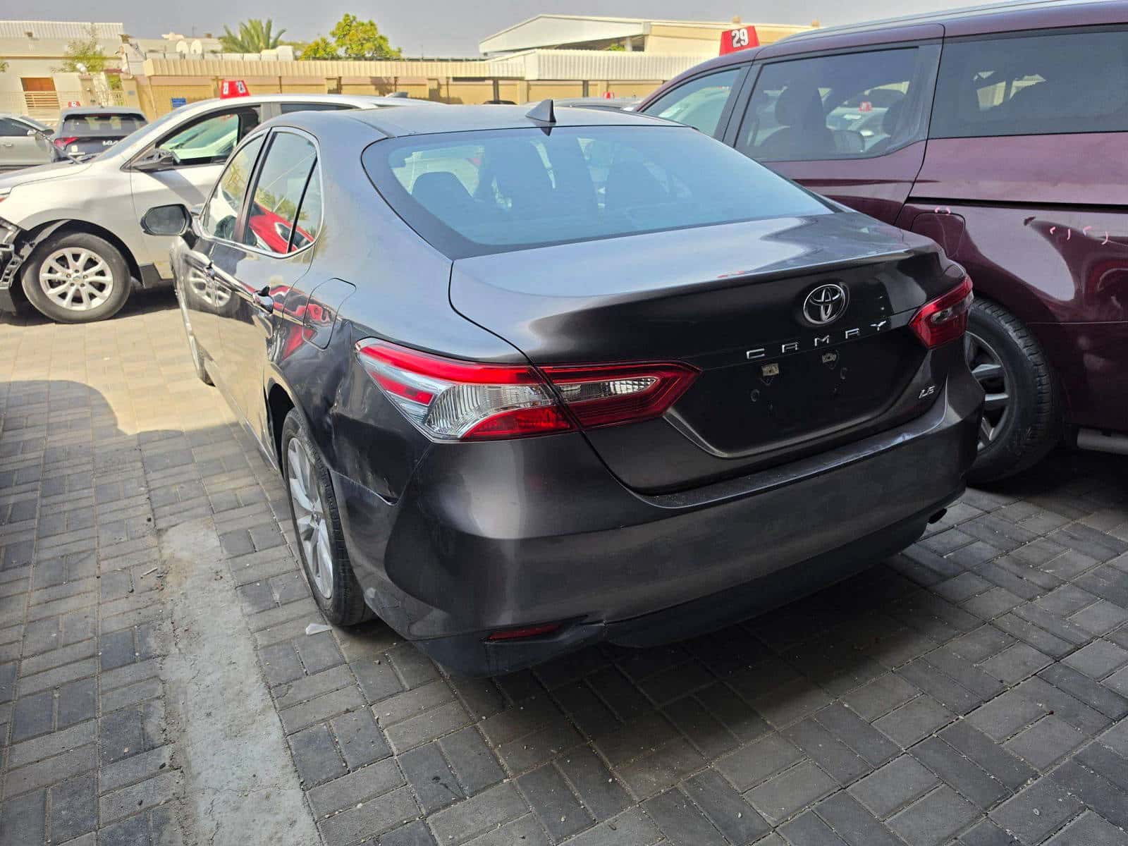TOYOTA CAMRY 2019 thumbnail 5