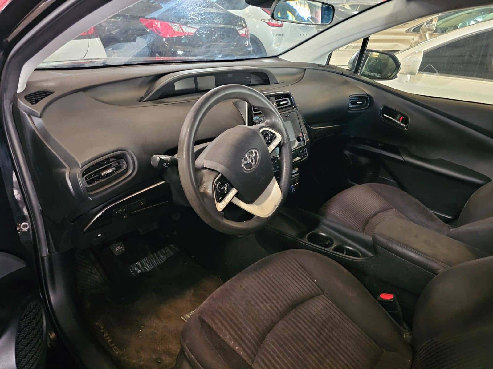 Toyota Prius 2017 thumbnail 7
