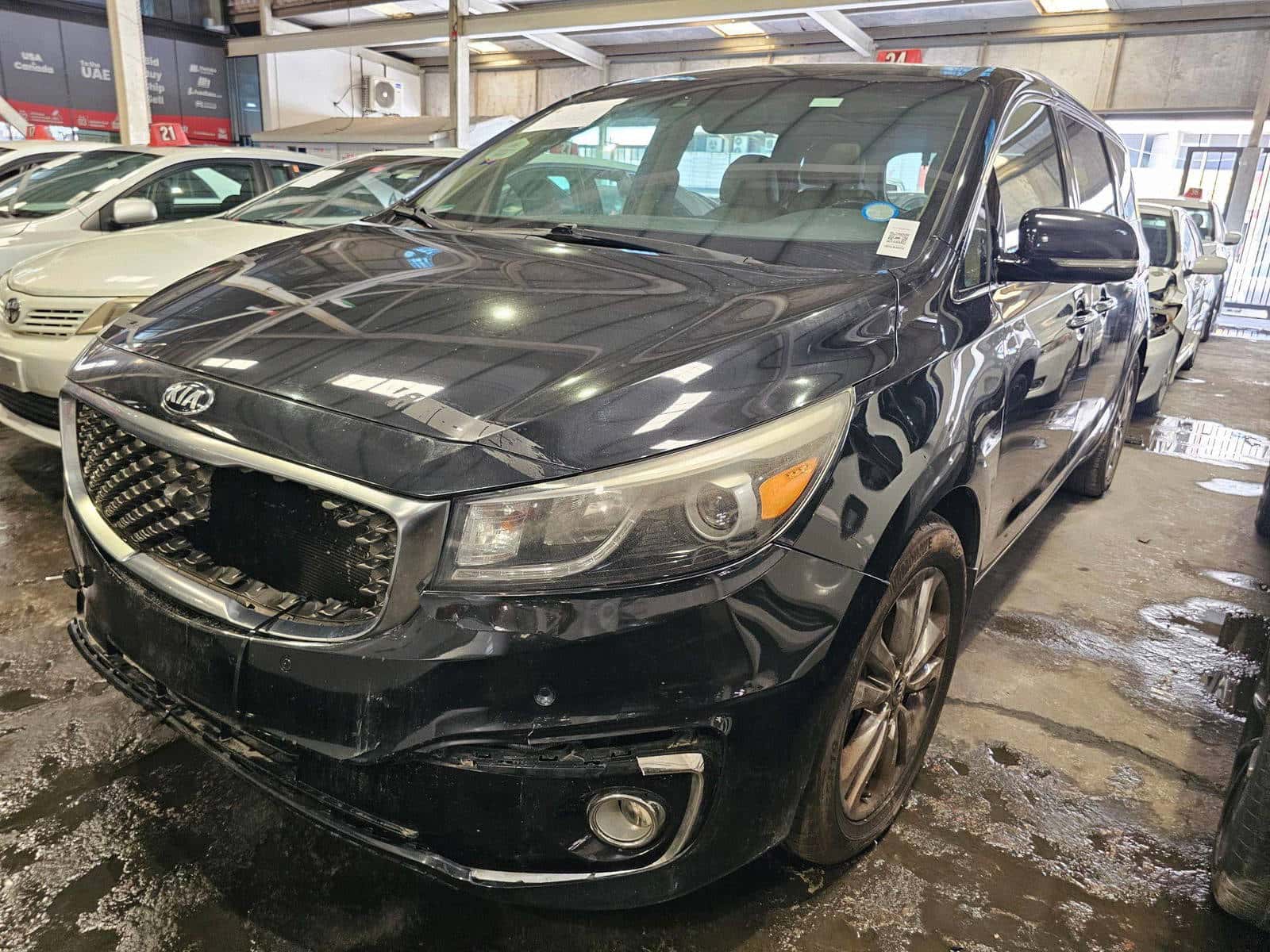 KIA SEDONA 2015 thumbnail 3