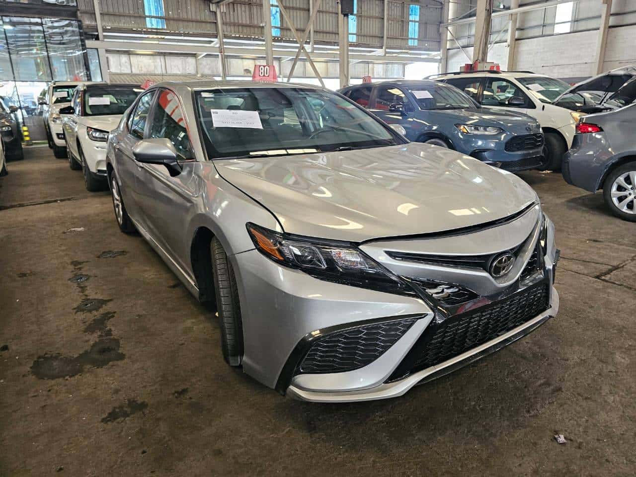 Toyota Camry 2018 thumbnail 4