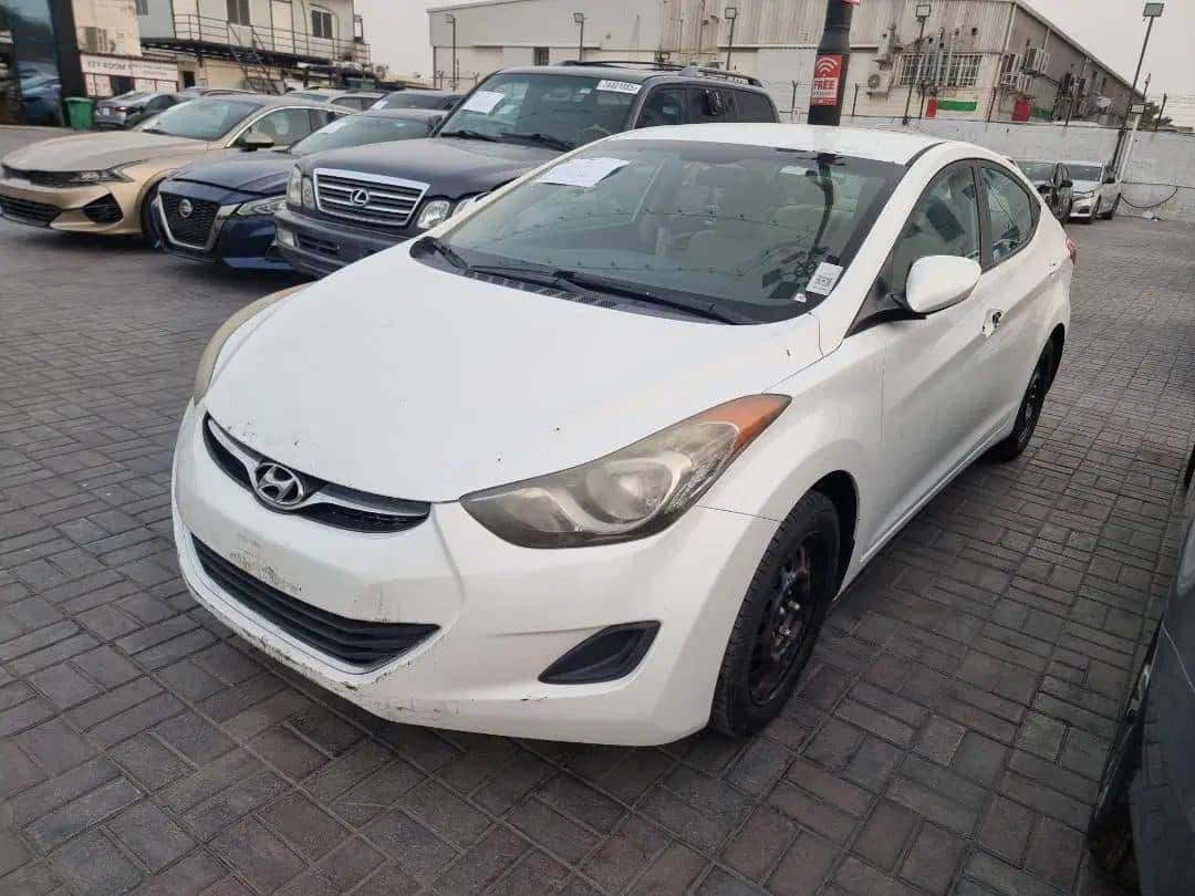 Hyundai Elantra 2012 thumbnail 1