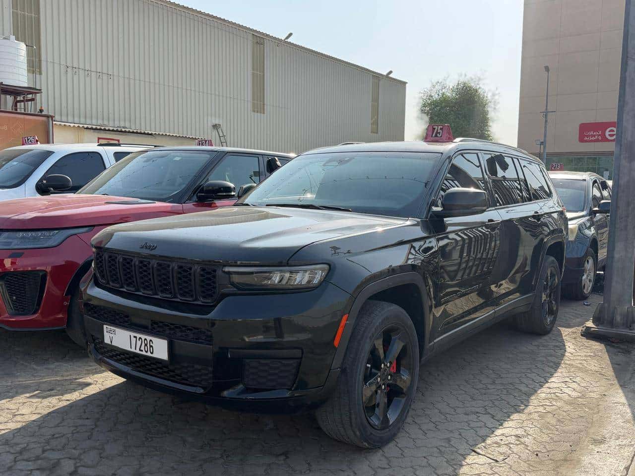 Jeep GRAND CHEROKEE LAREDO 2021 thumbnail 4