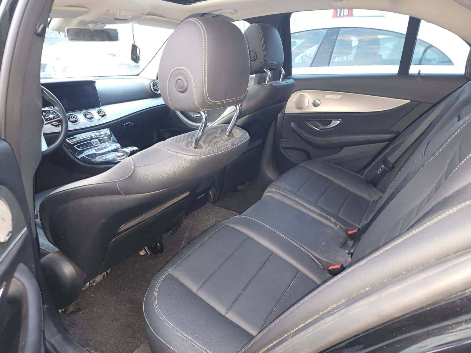 MERCEDES BENZ E-300 2019 thumbnail 6