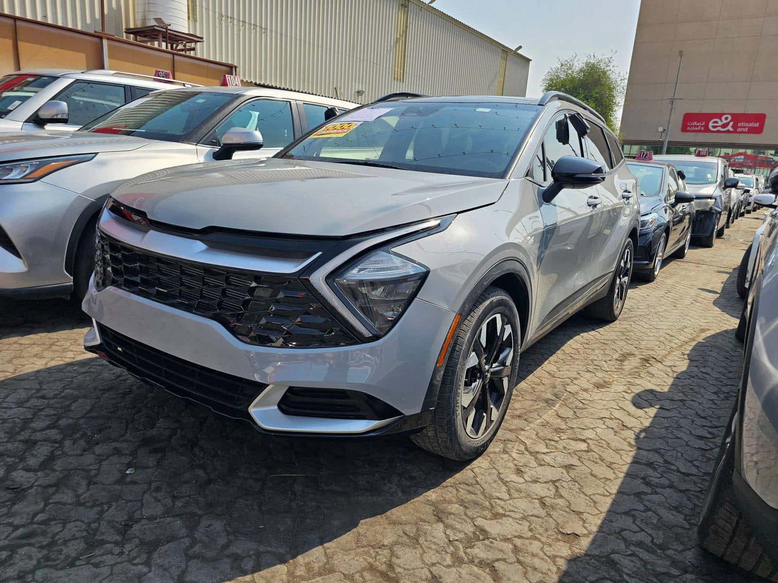 Kia SPORTAGE 2023 thumbnail 2