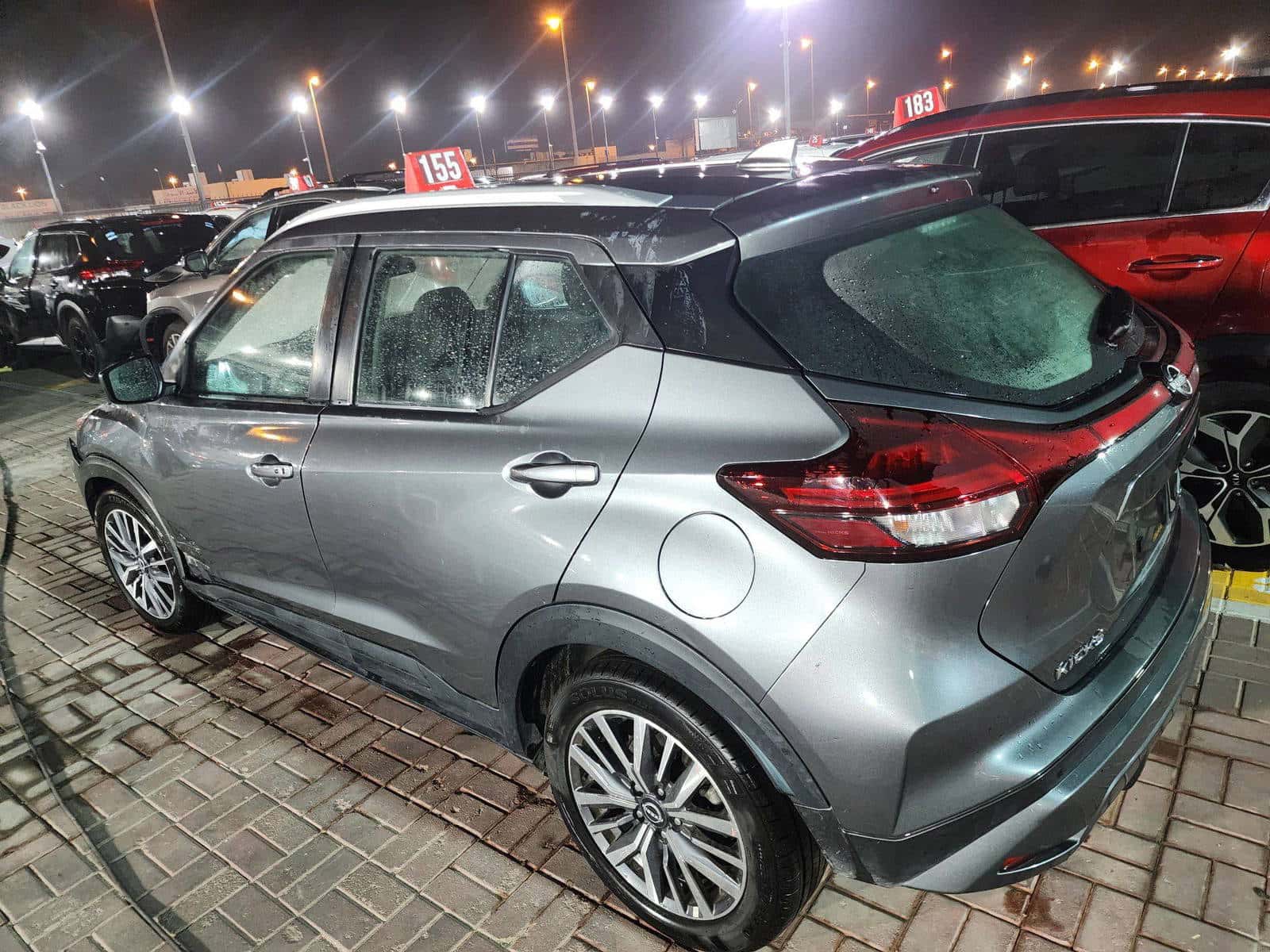 NISSAN KICKS 2023 thumbnail 5