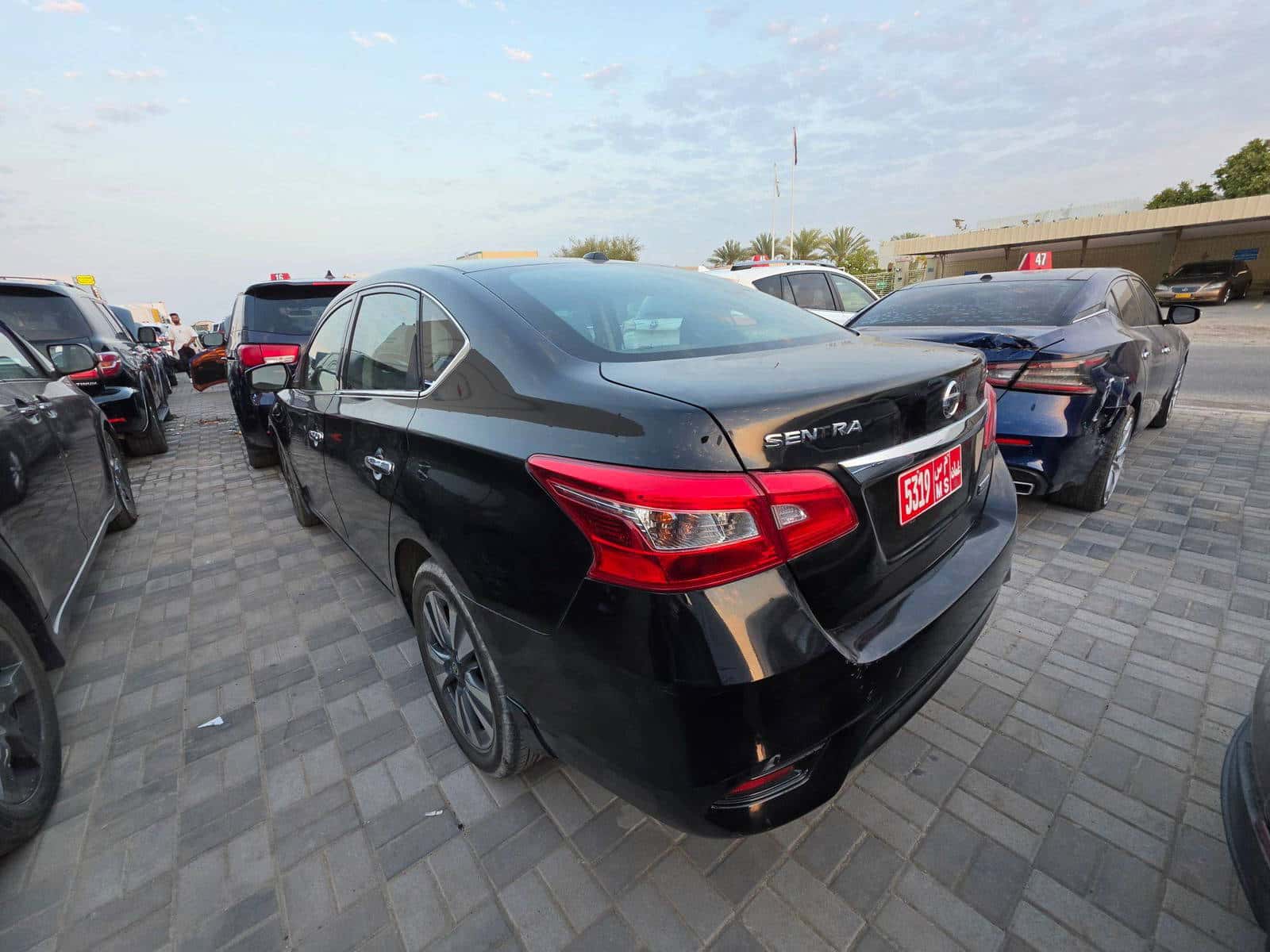 NISSAN SENTRA 2019 thumbnail 4