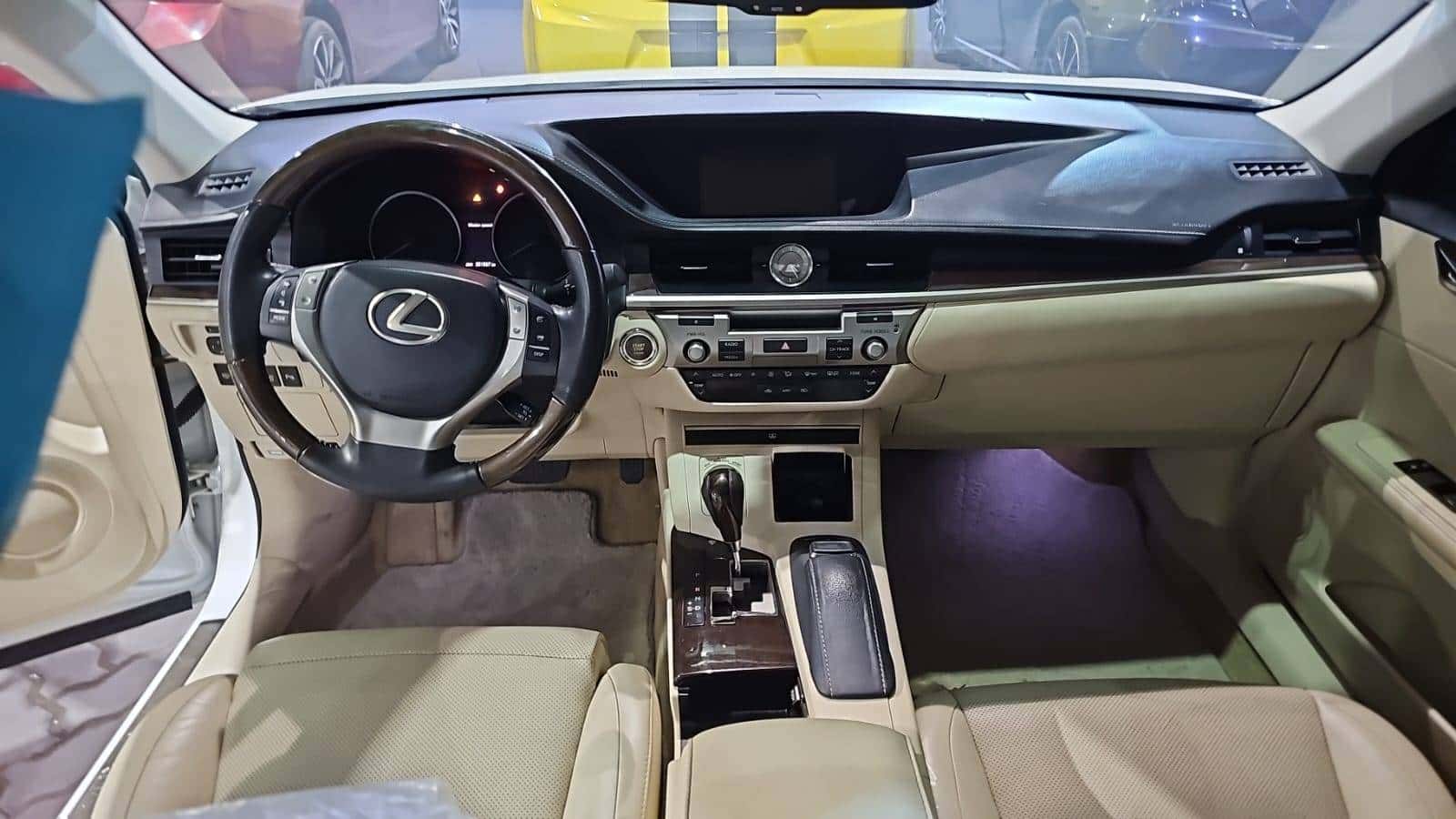 Lexus ES 350 2015 thumbnail 7