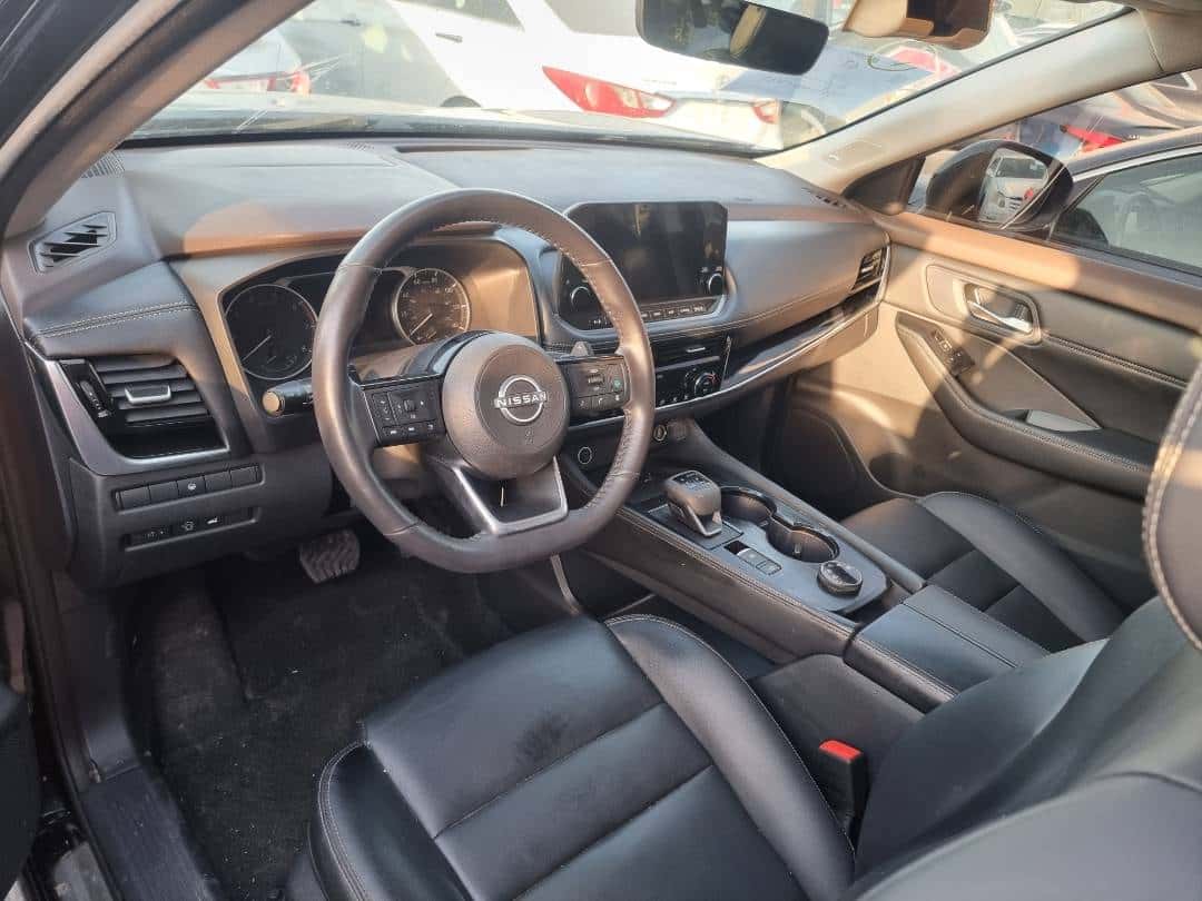 Nissan Rogue 2023 thumbnail 6