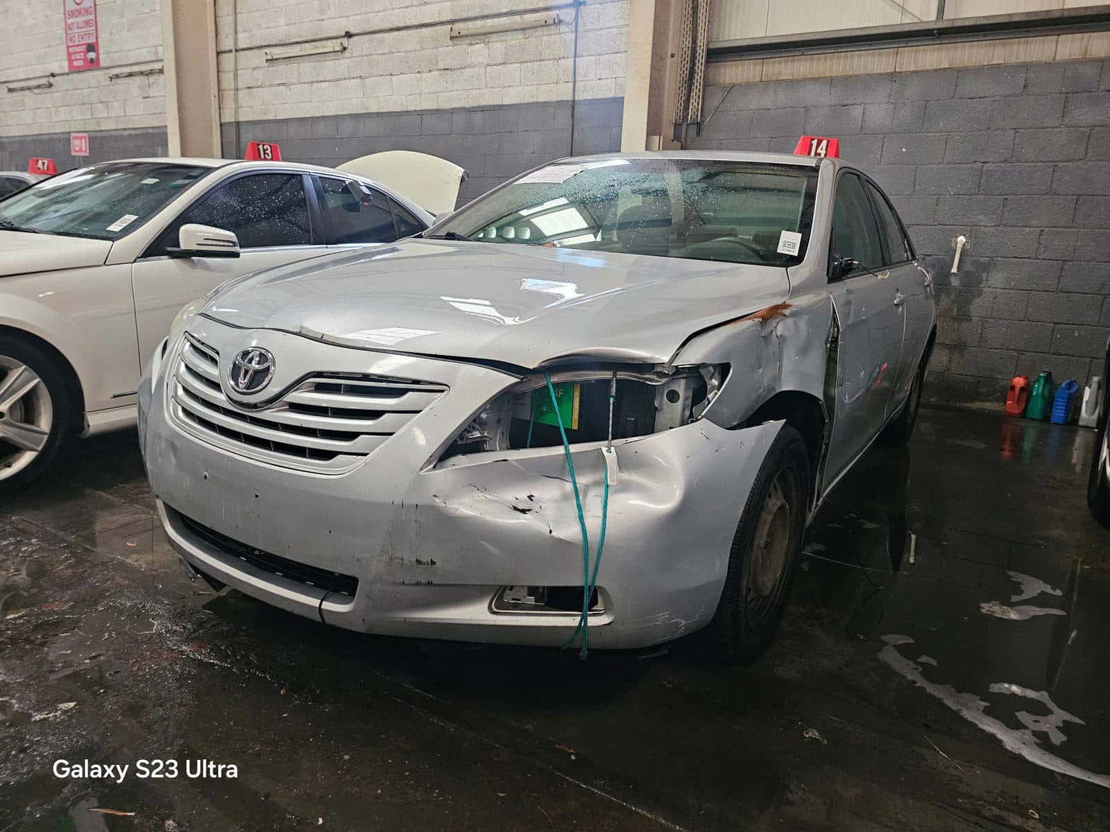 TOYOTA CAMRY - Exterior