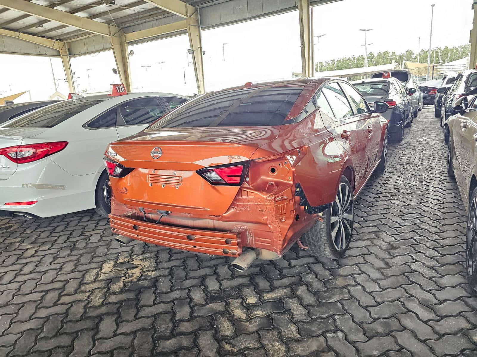 Nissan Altima 2021 thumbnail 2