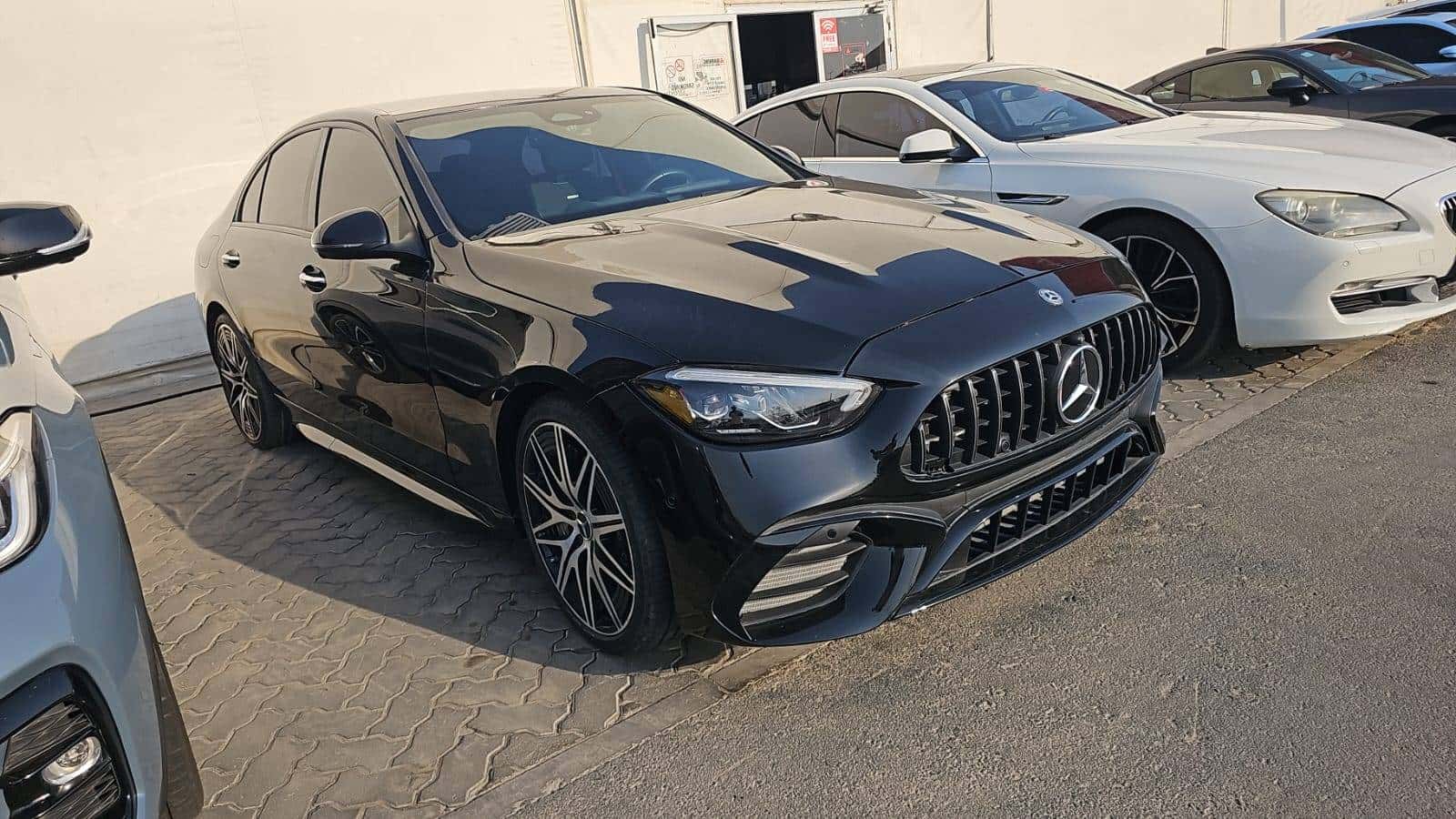 MERCEDES BENZ C43 AMG 2023 thumbnail 4