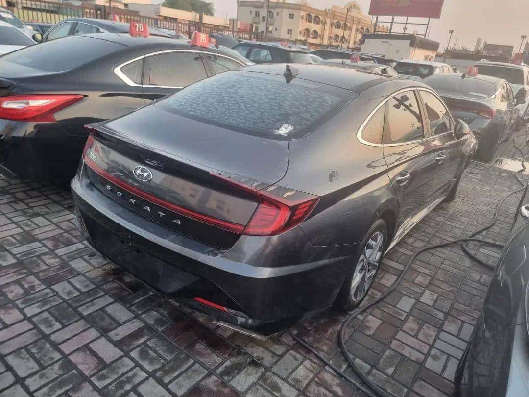 Hyundai Sonata 2021 thumbnail 1