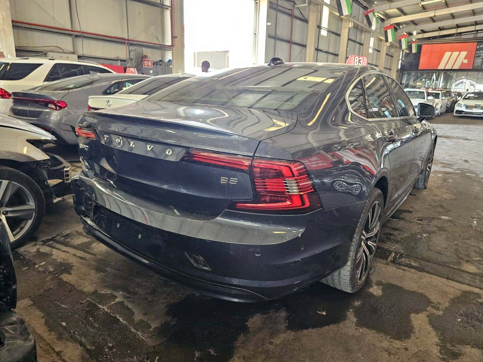 Volvo S90 2023 thumbnail 6