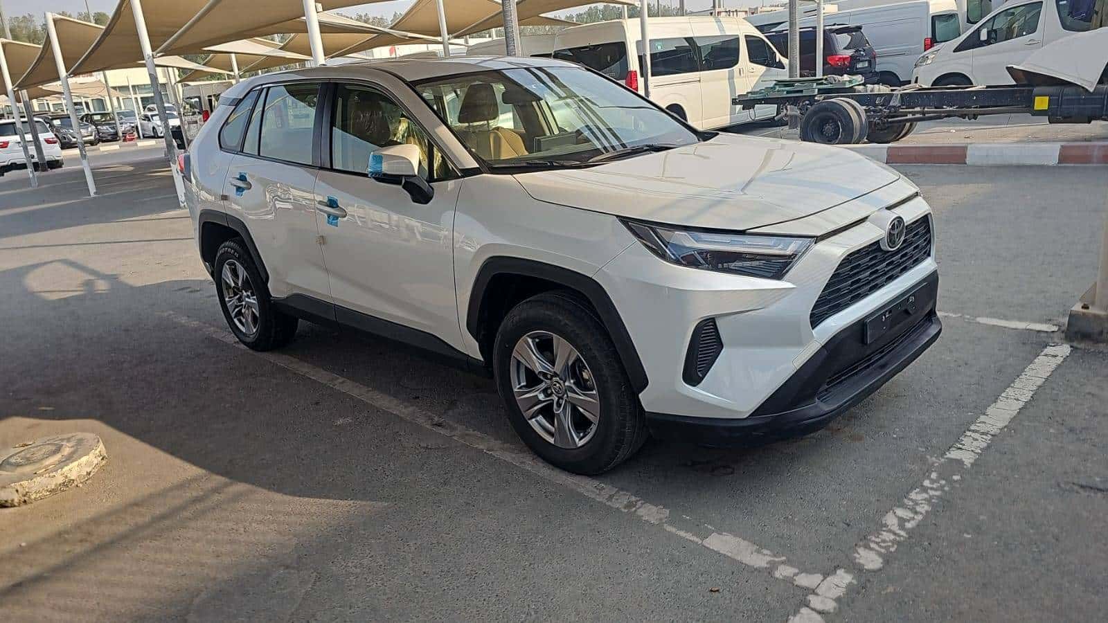Toyota RAV4 2025 thumbnail 6