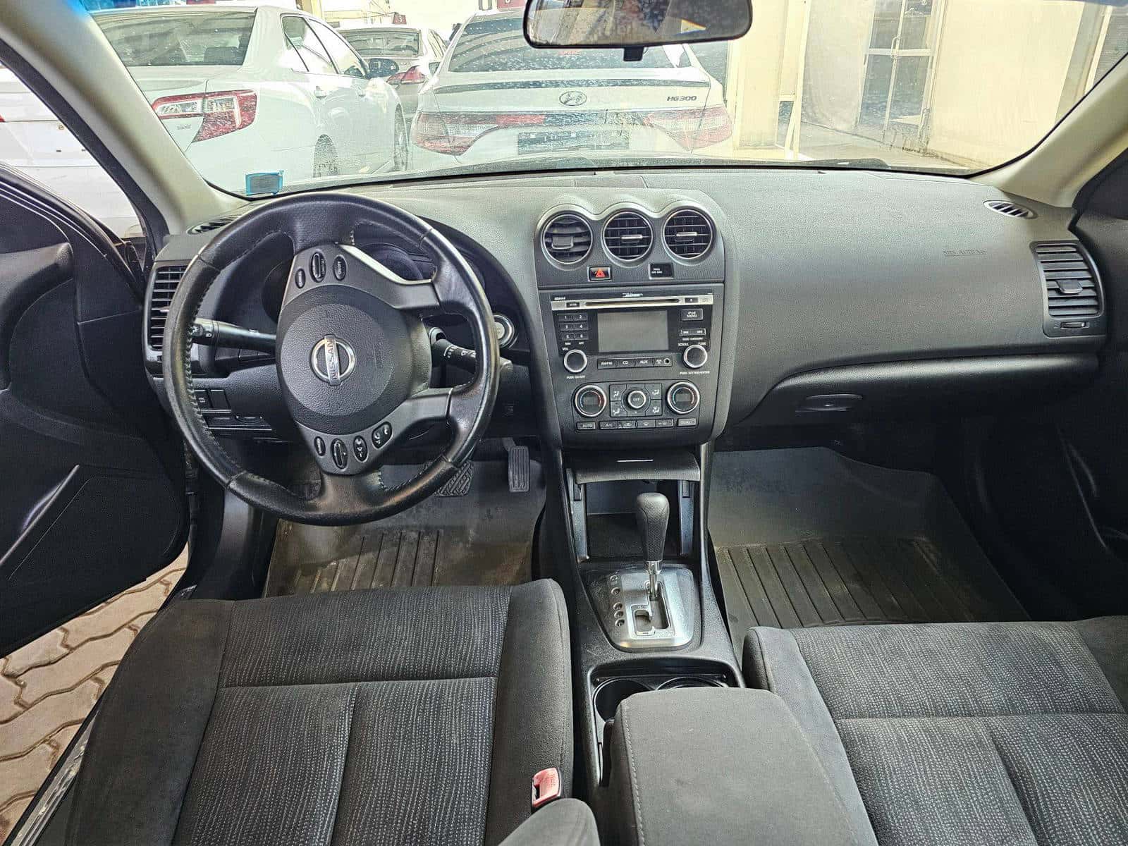 NISSAN ALTIMA - Exterior