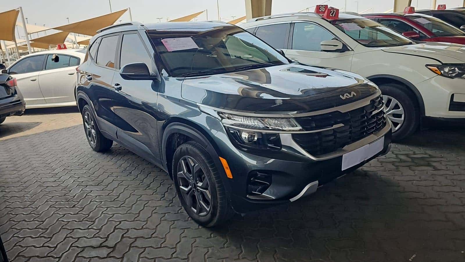 Kia Seltos 2024 thumbnail 4