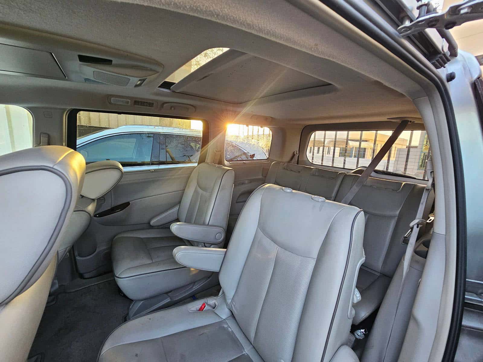 Nissan Quest 2015 thumbnail 6