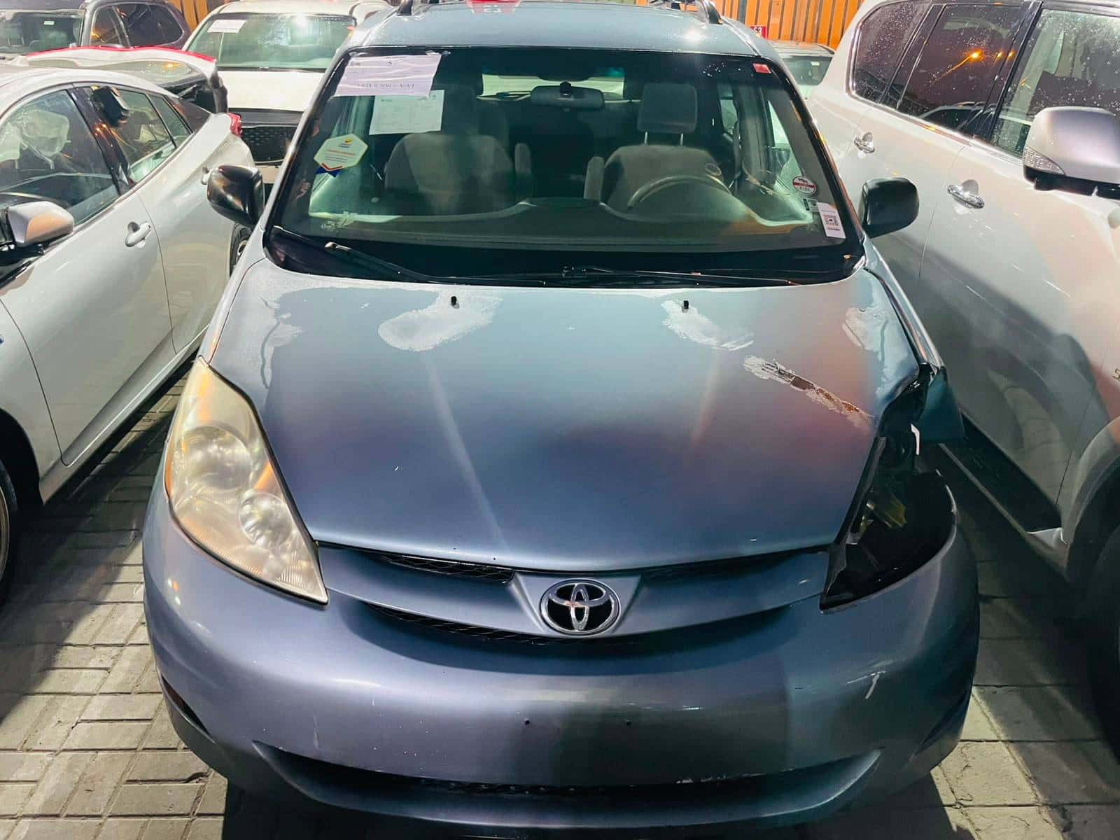 Toyota Sienna 2008 thumbnail 2