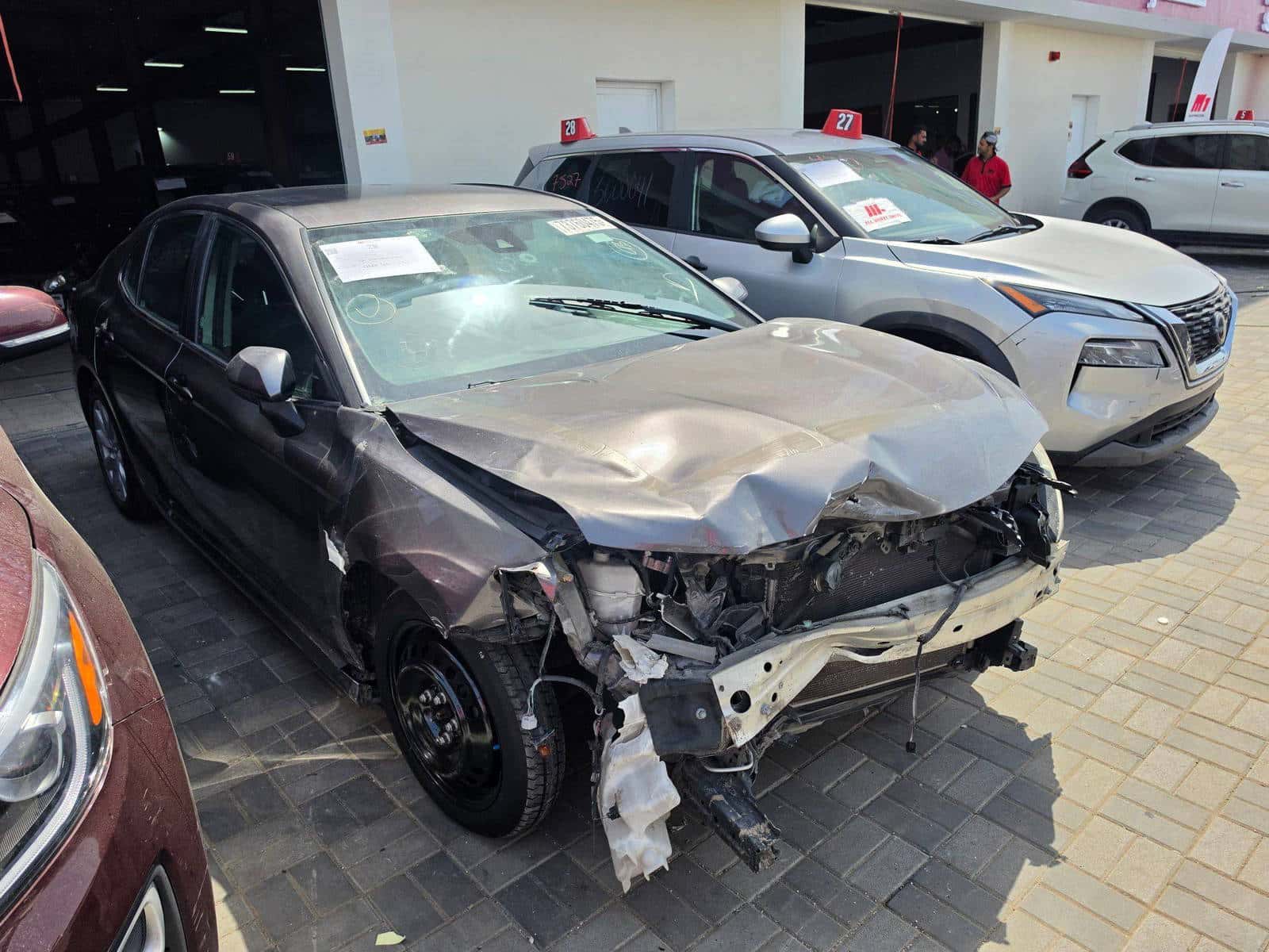 TOYOTA CAMRY 2019 thumbnail 3