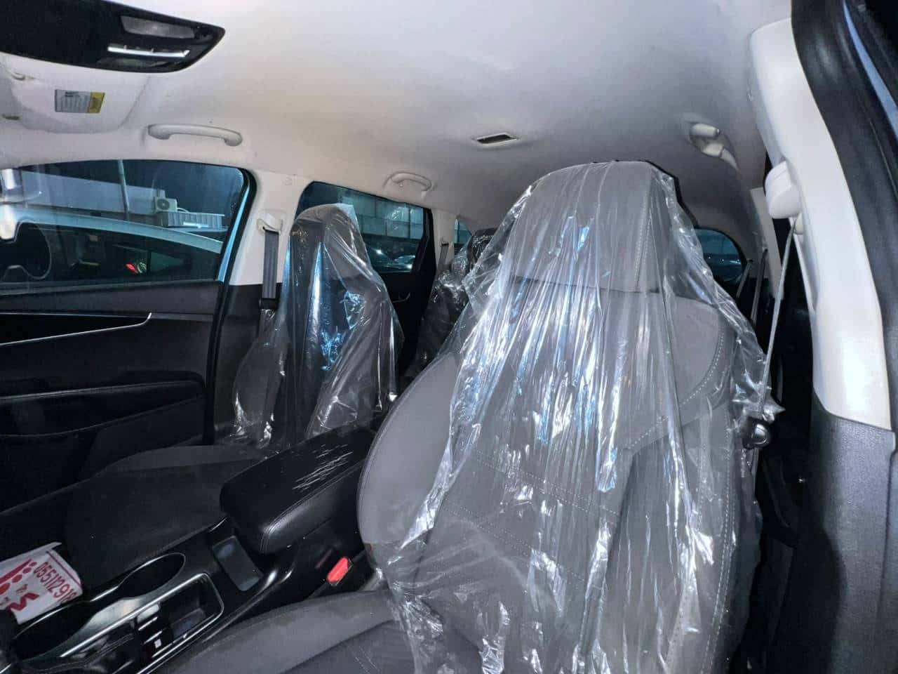 Kia Sorento 2019 thumbnail 4
