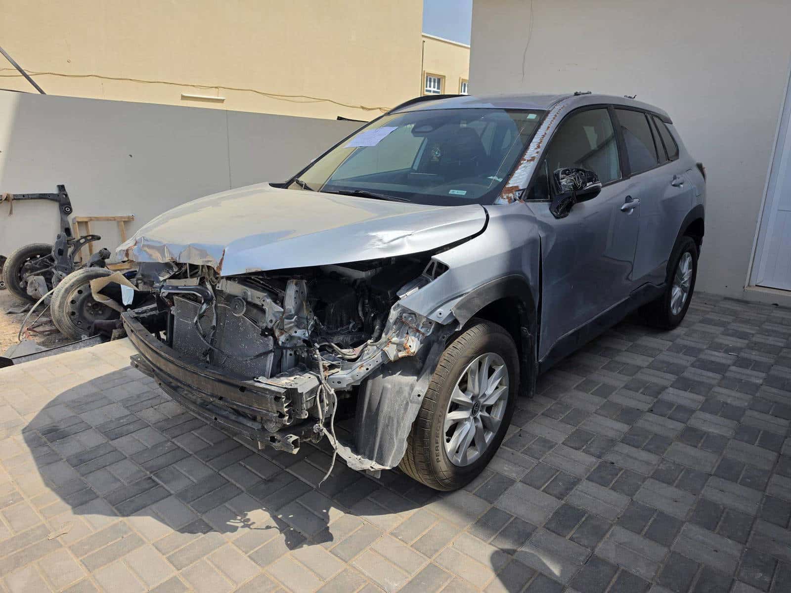 TOYOTA COROLLA CROSS L 2023 thumbnail 3