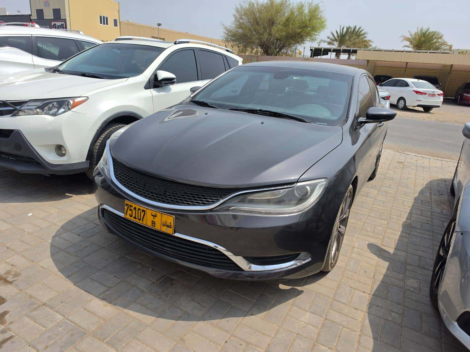 CHRYSLER 200 2015 thumbnail 2