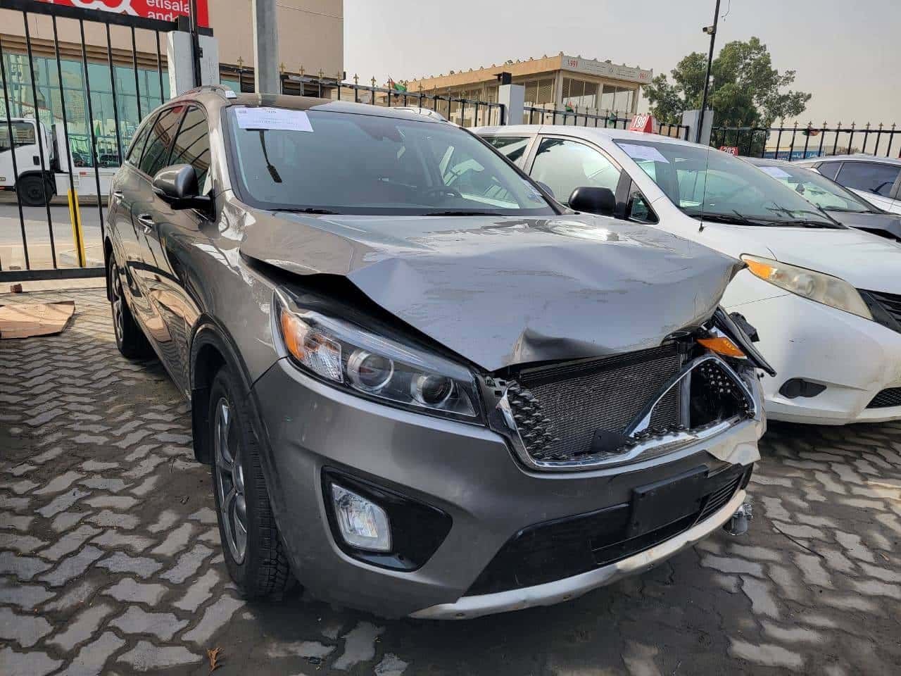 KIA SORENTO 2017 thumbnail 3