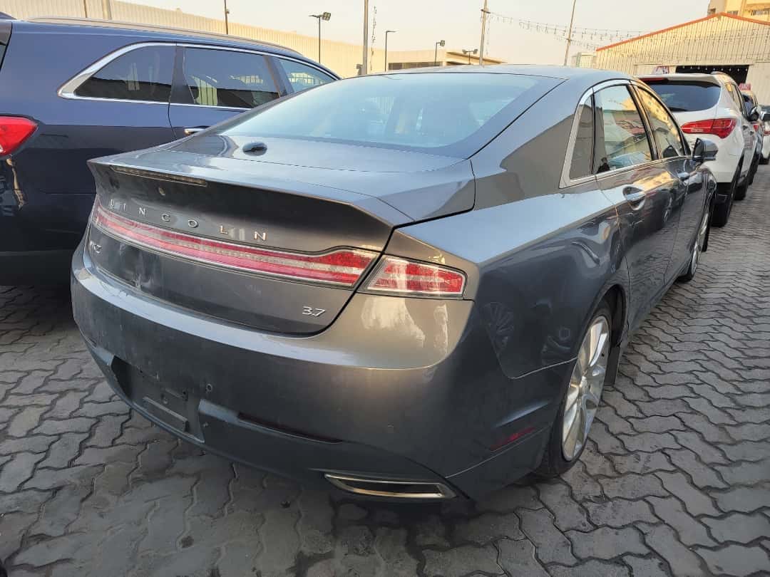 LINCOLN MKZ - Exterior