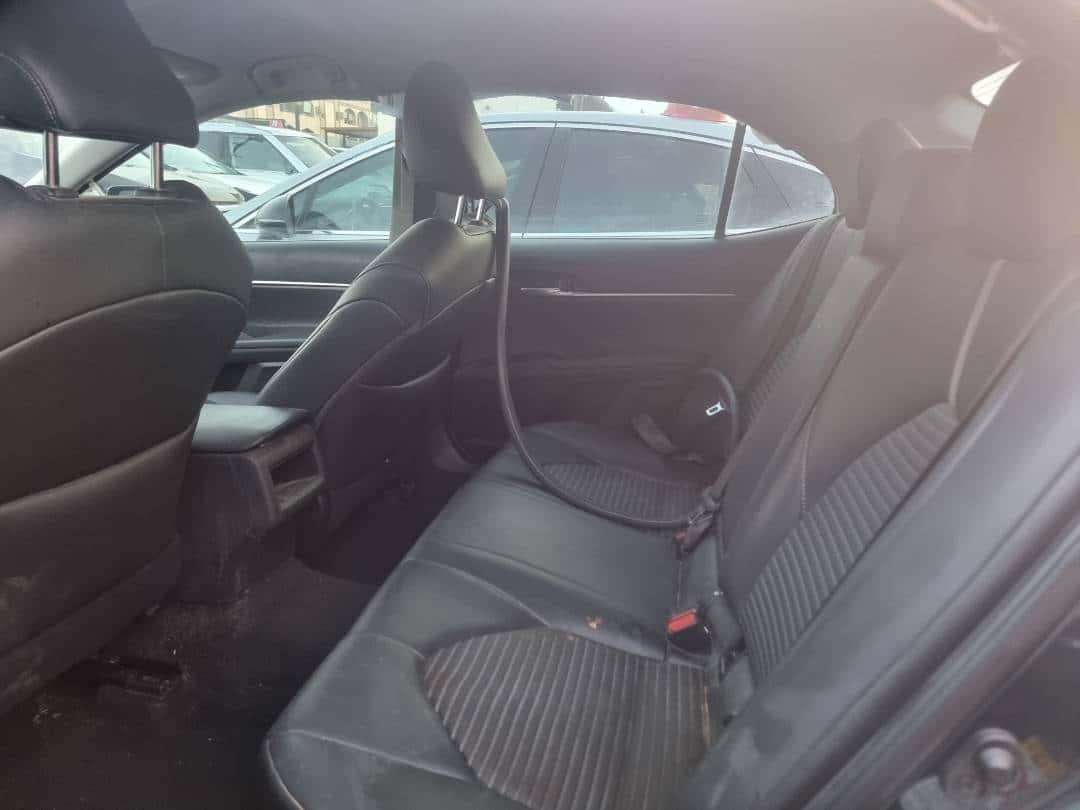 Toyota Camry 2018 thumbnail 5