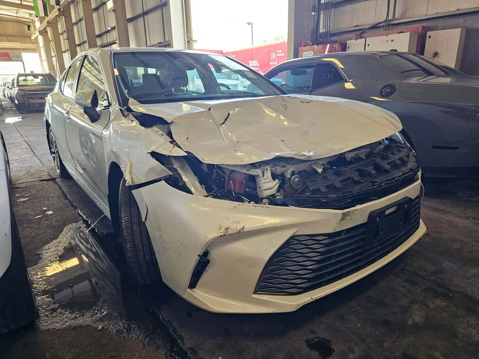 TOYOTA CAMRY 2025 thumbnail 3