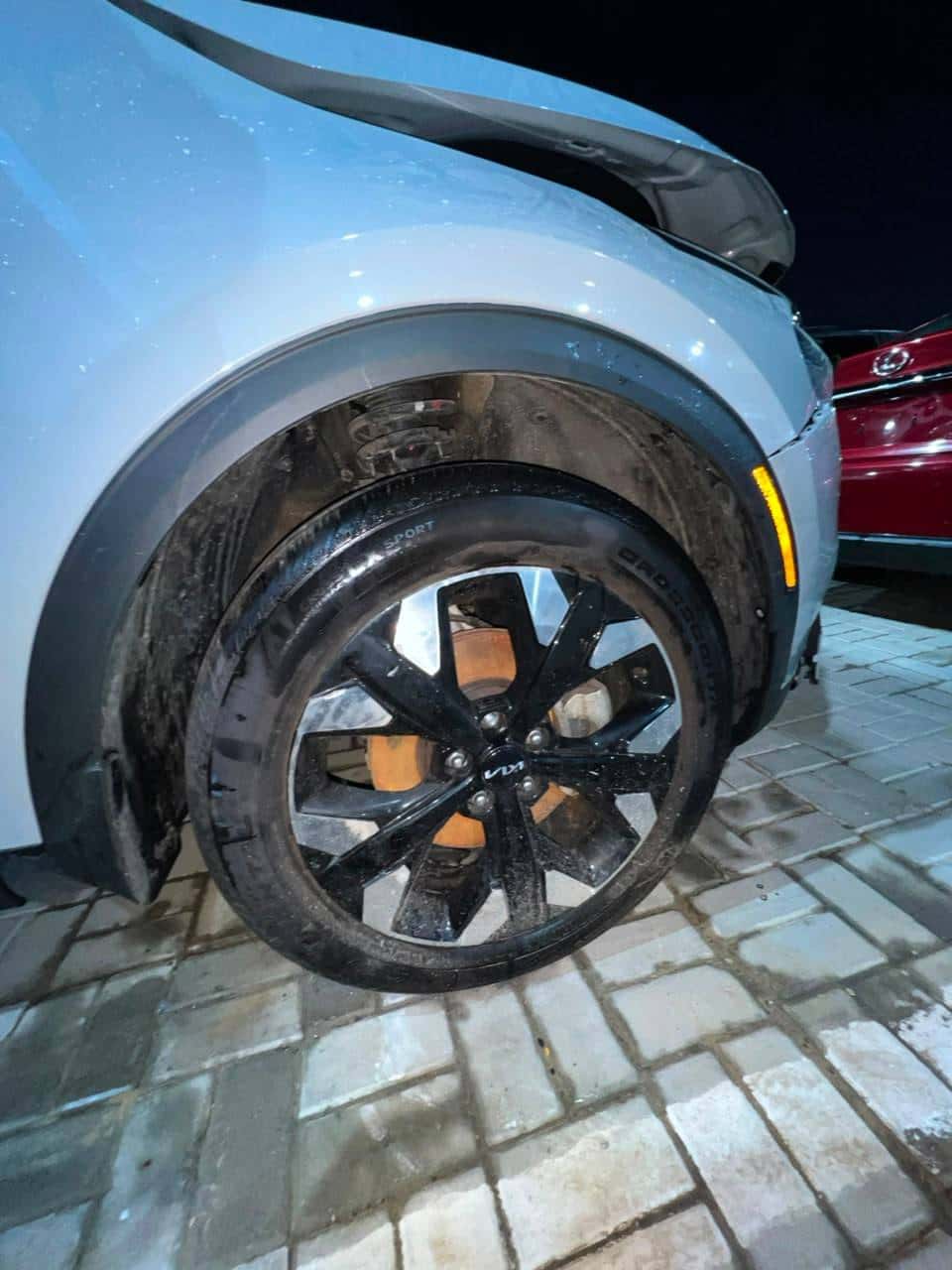 KIA SPORTAGE 2023 thumbnail 2