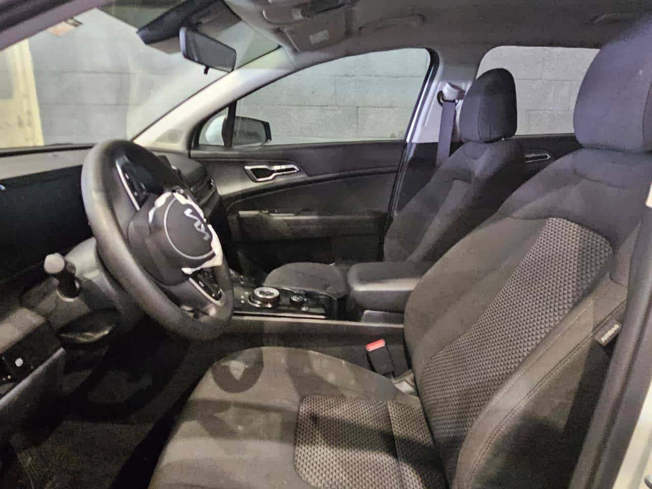 Kia SPORTAGE 2023 thumbnail 6