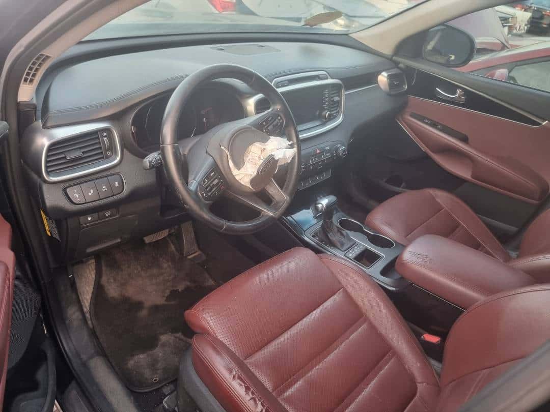 Kia Sorento 2017 thumbnail 6