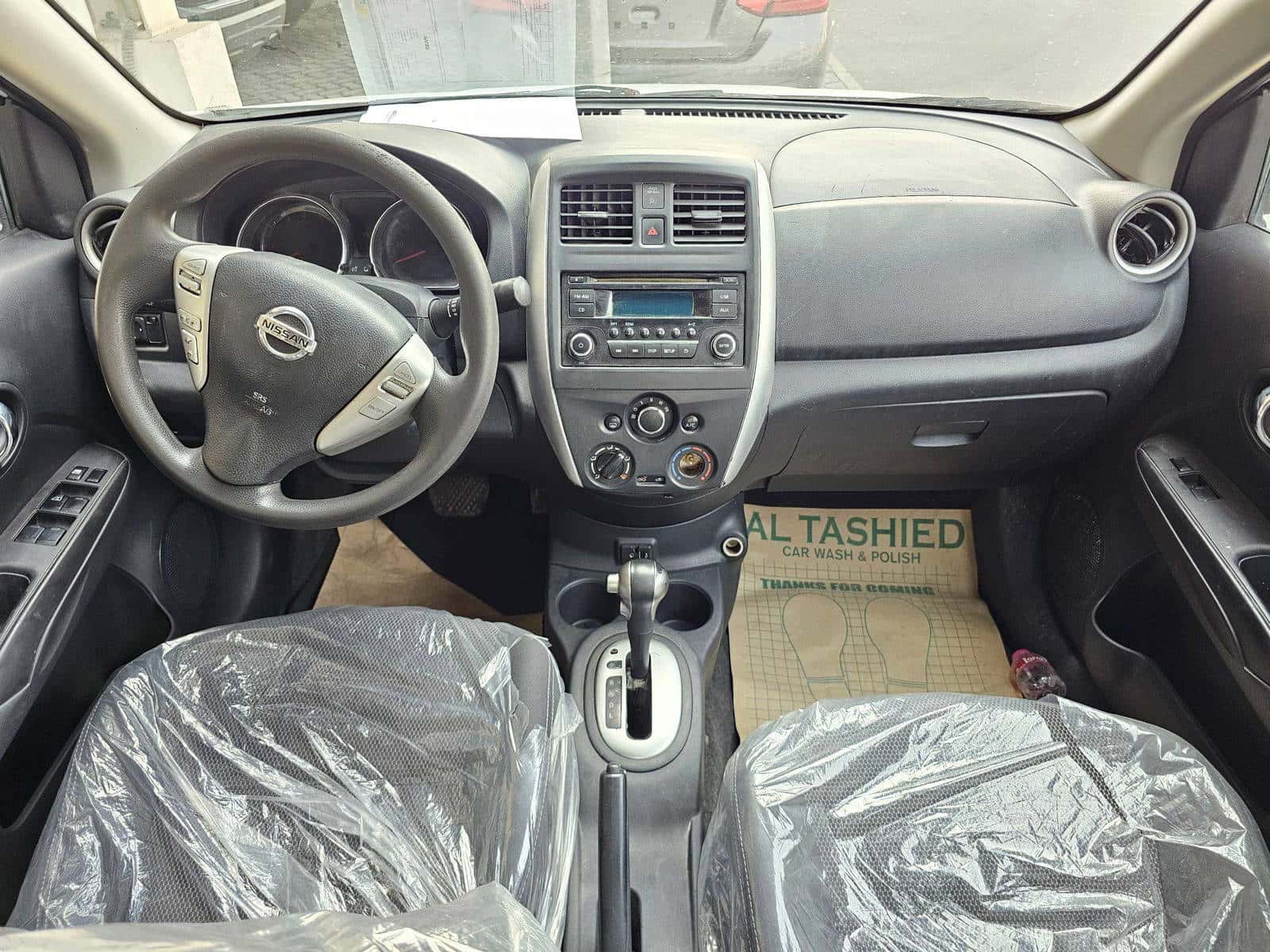 NISSAN VERSA - Exterior