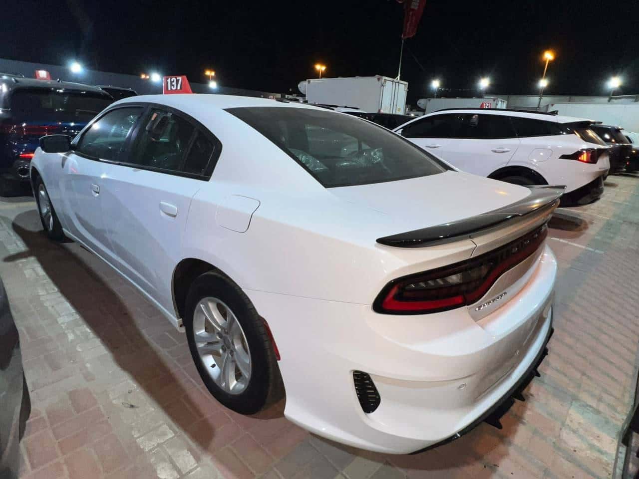 Dodge Charger 2018 thumbnail 4